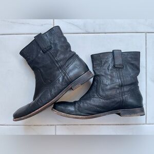 Frye Anna Shortie Boots Black